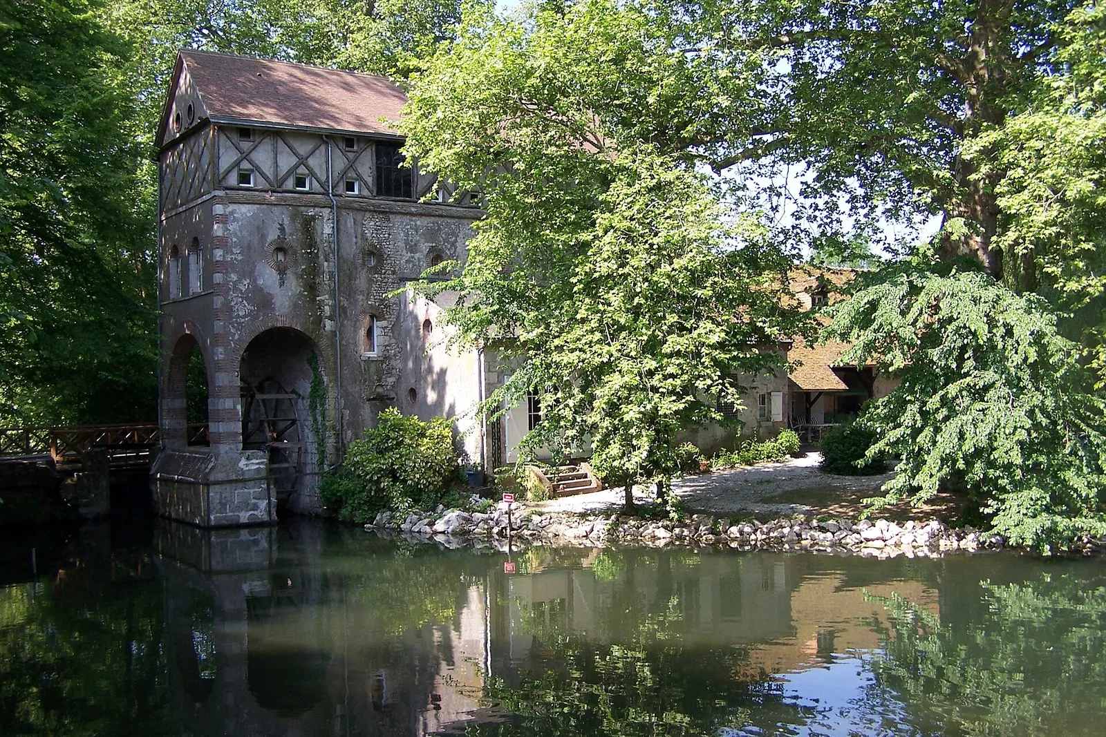 Couvreur Olivet Promenade du Loiret à Olivet